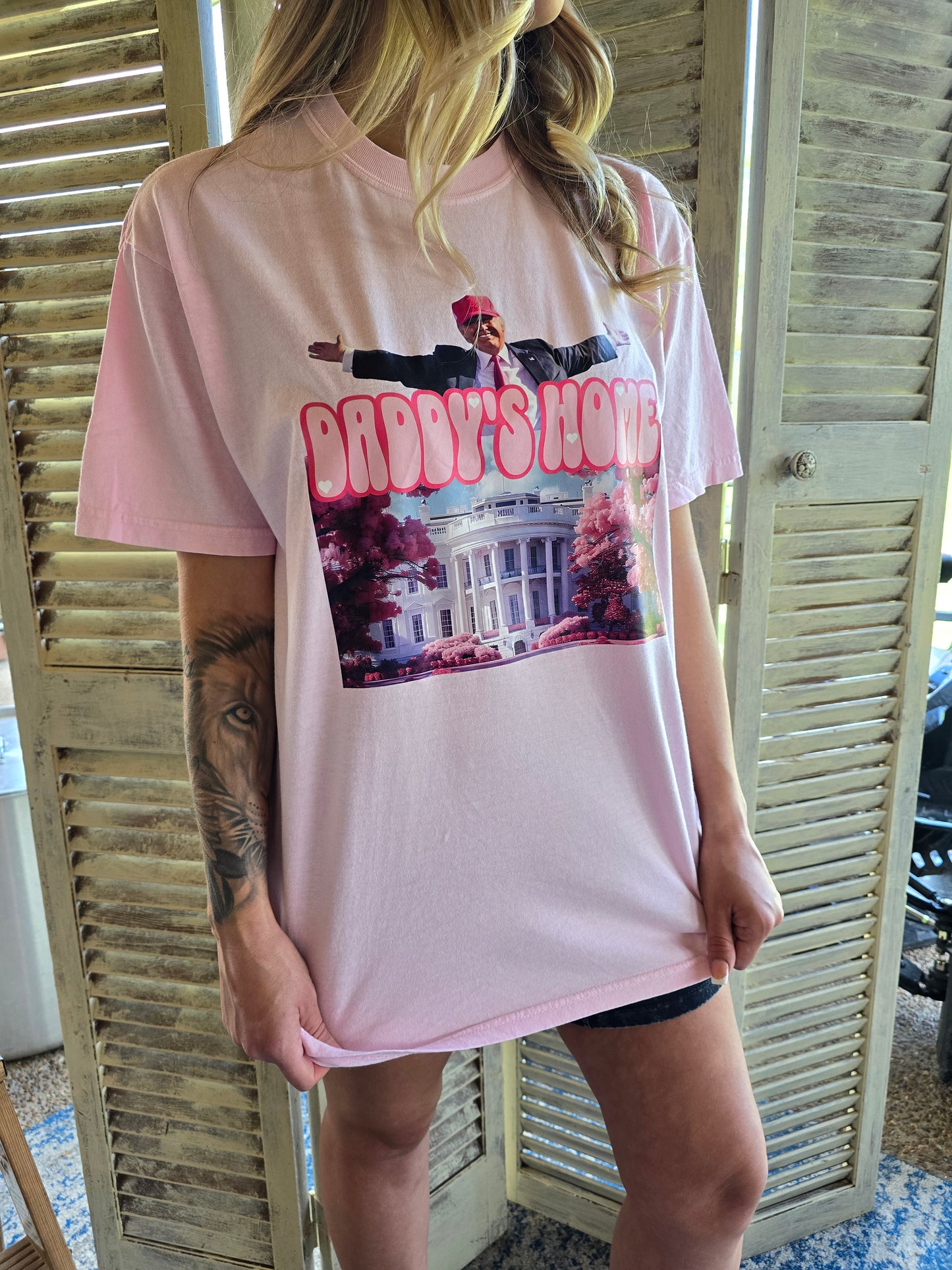 TRUMP 2024 DADDY'S HOME  | Custom Unisex Tshirt