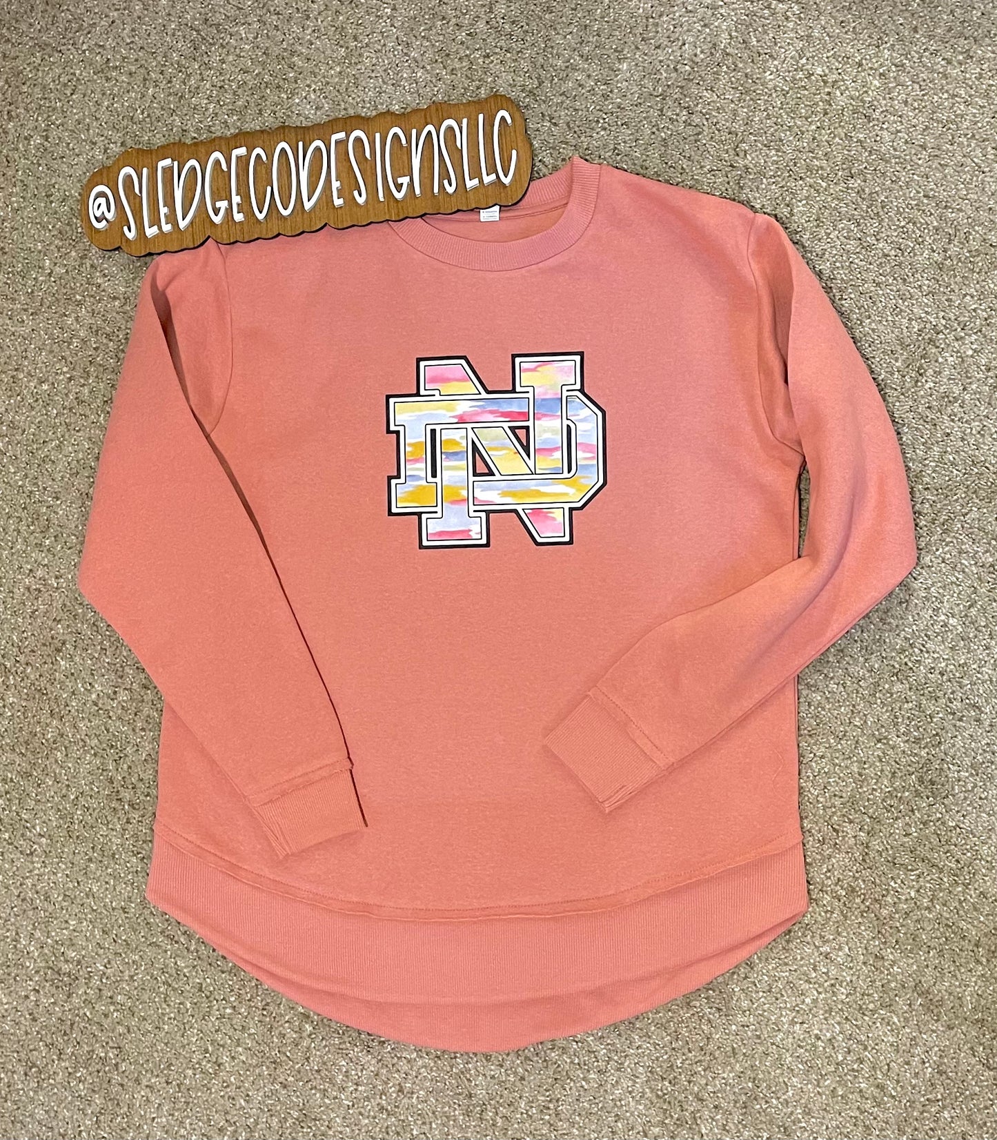 NORTH DELTA | ND PASTEL | Women's Weekend Fleece Crewneck Sweatshirt