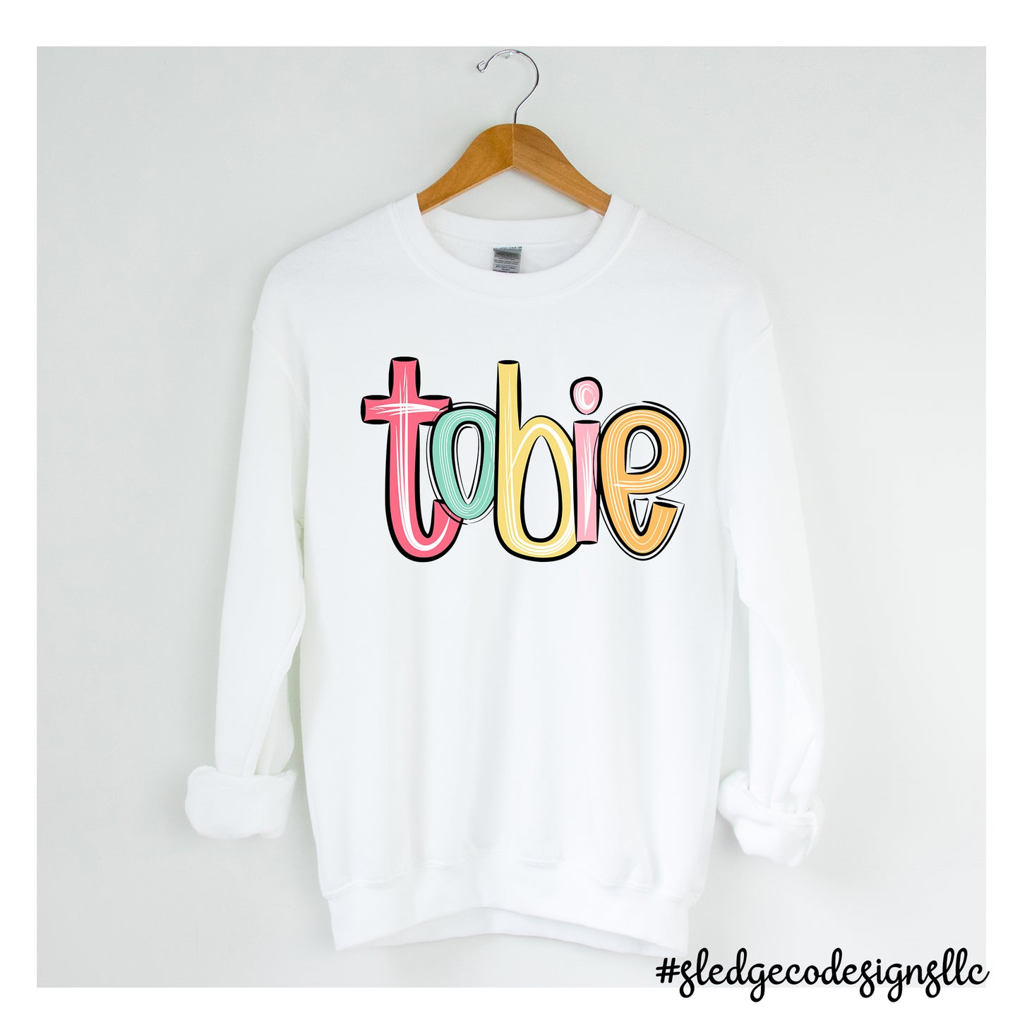 SENATOBIA | TOBIE | SKETCHED | UNISEX SWEATSHIRT