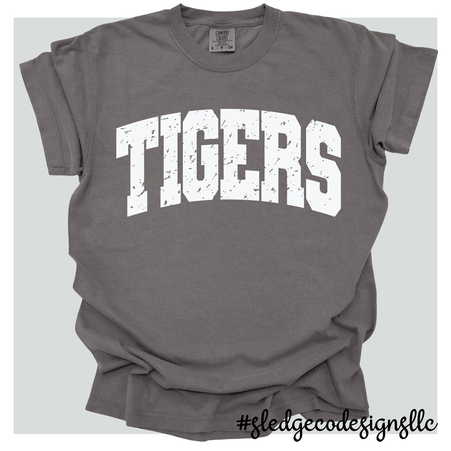 HERNANDO TIGERS | DISTRESSED | Custom Unisex TSHIRT
