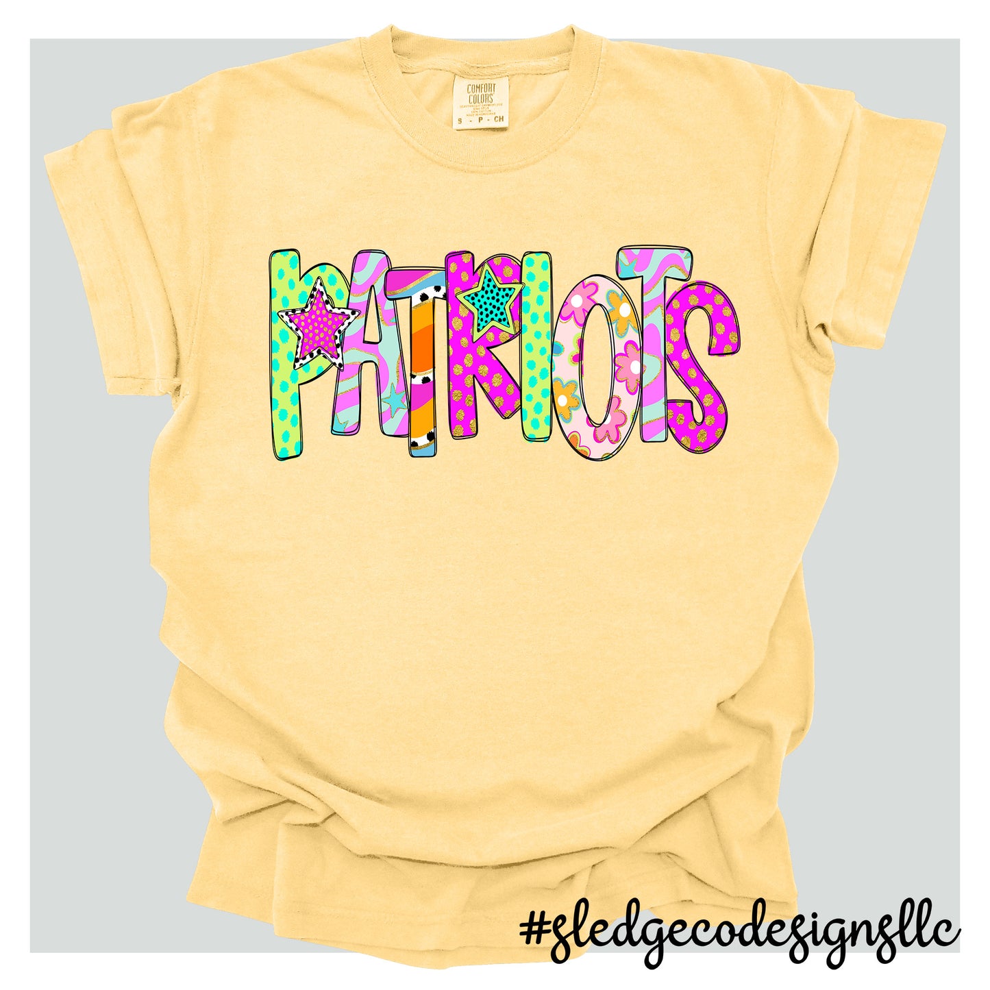 PATRIOTS | ROWDY RETRO | UNISEX Custom Tshirt