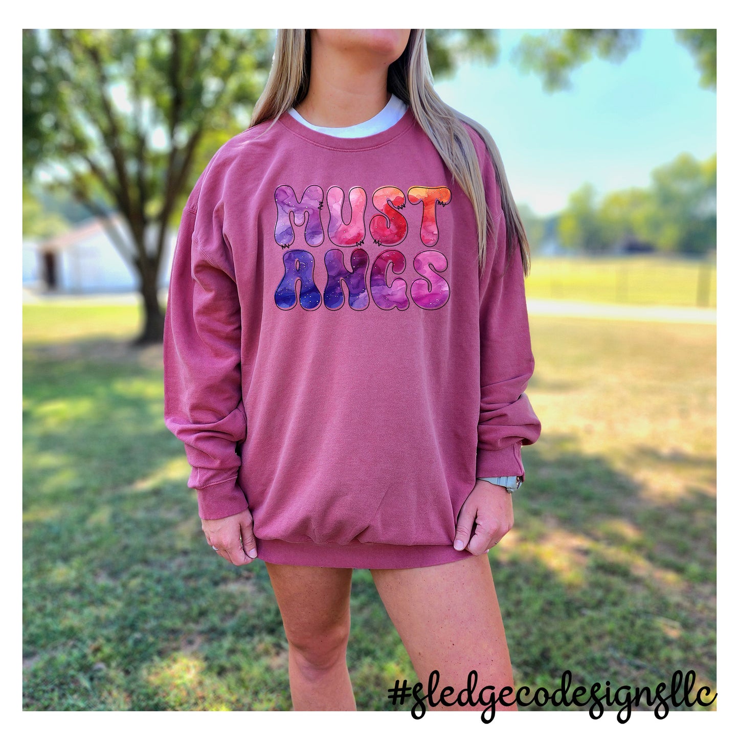 CENTER HILL MUSTANGS | WATERCOLOR |  COMFORT COLORS LIGHT WEIGHT SWEATSHIRT