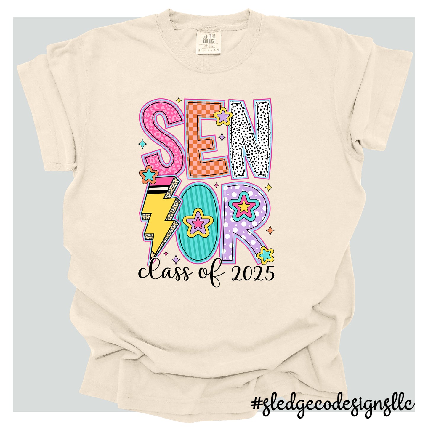 FUNKY RETRO SENIOR | CUSTOM UNISEX TSHIRT
