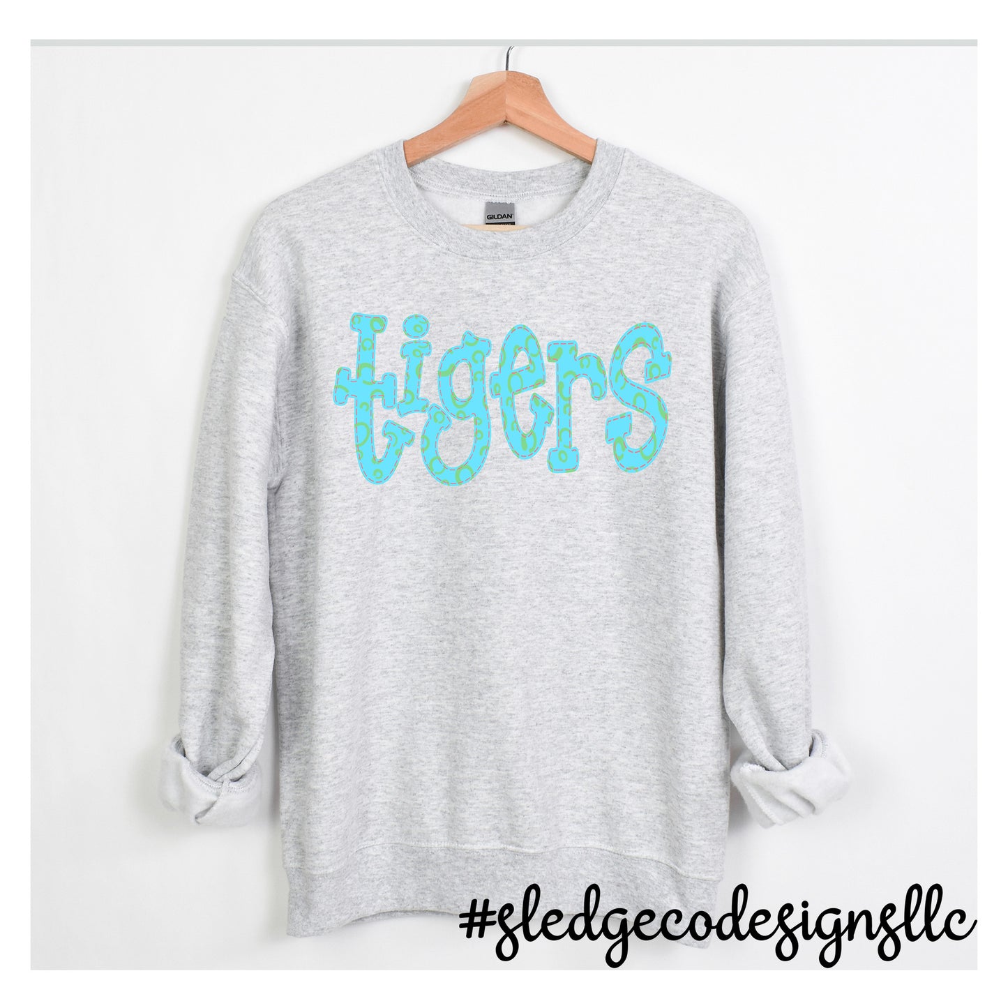 HERNANDO TIGERS STITCHED | CUSTOM UNISEX SWEATSHIRT