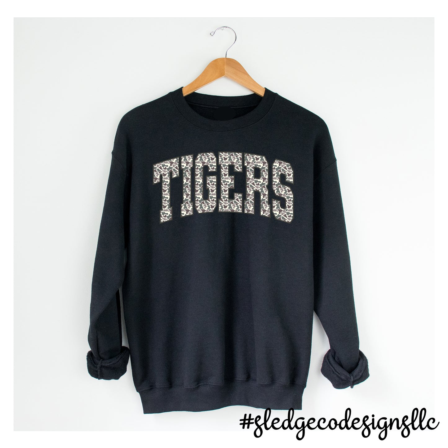 HERNANDO TIGERS | CAMO | UNISEX SWEATSHIRT