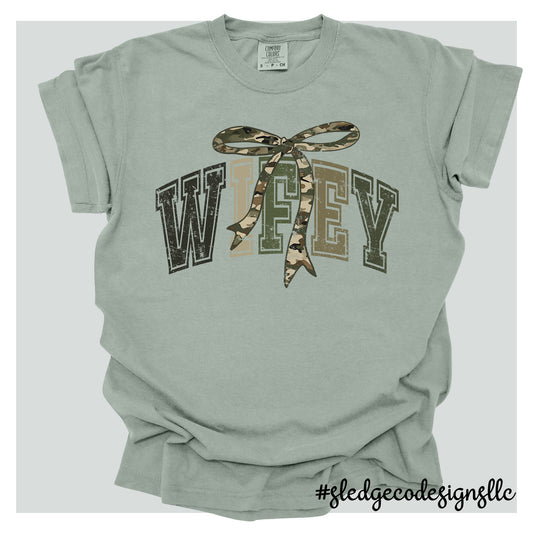 WIFEY BOW CAMO  | Custom Unisex TSHIRT