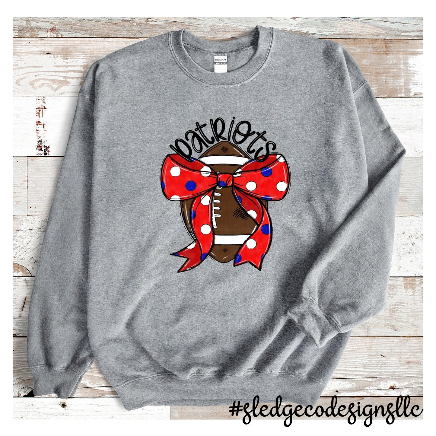 PATRIOTS BOW | FOOTBALL | GAME DAY | CUSTOM UNISEX SWEATSHIRT