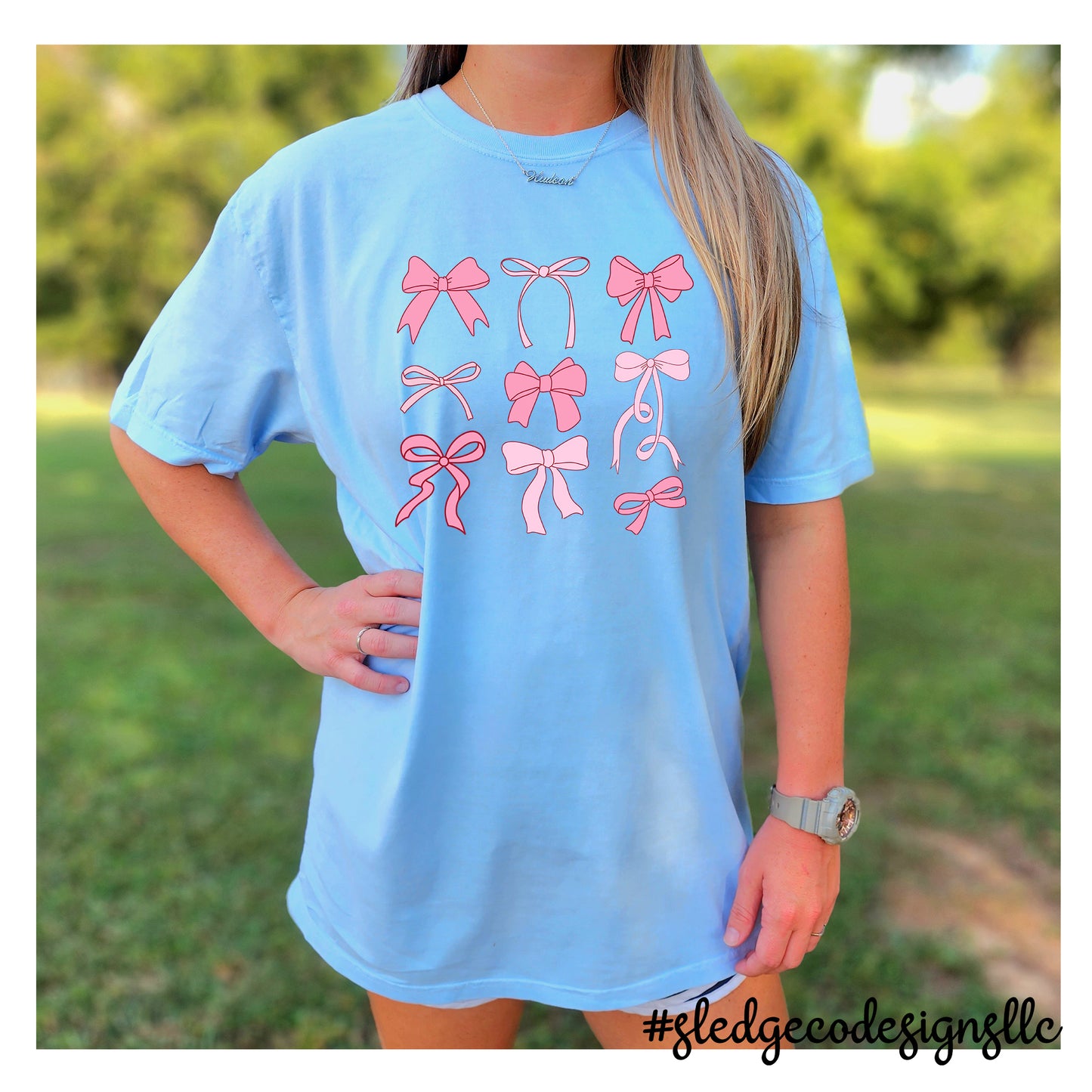 PINK BOWS | Custom Unisex Tshirt