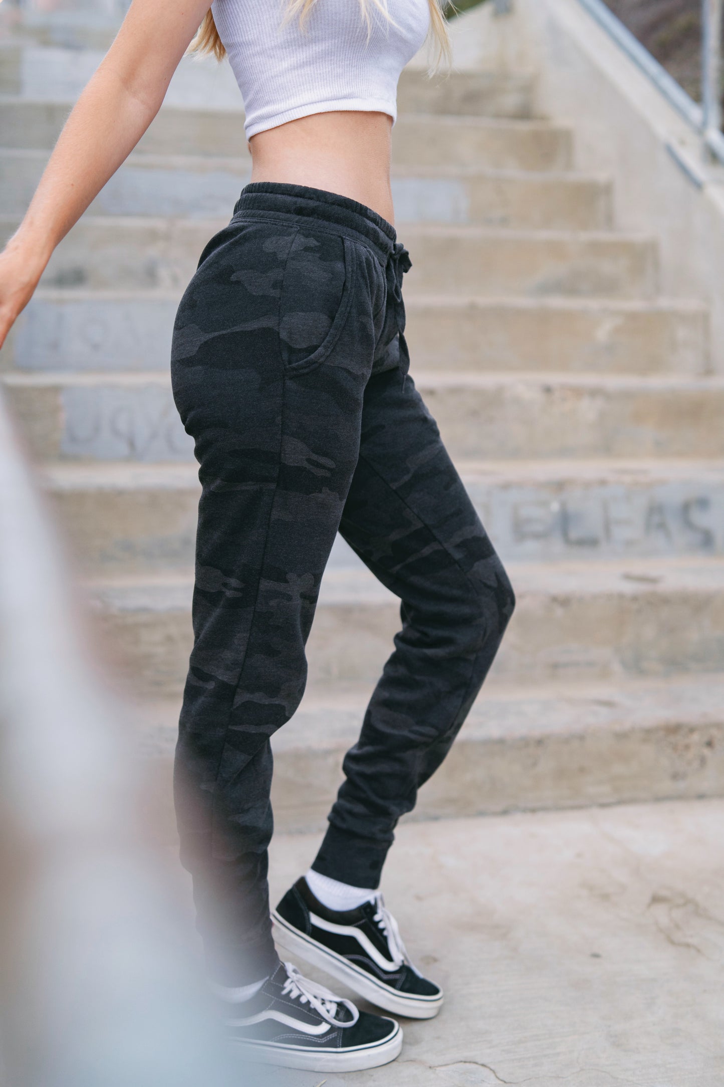 ILLUSIONS | WOMEN'S CALIFORNIA WAVE WASH PANT | JOGGERS