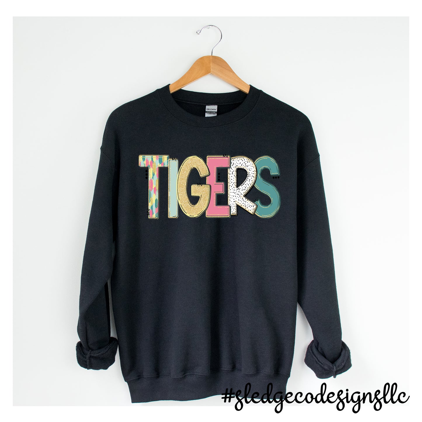 HERNANDO TIGERS | SPRING DOODLE | UNISEX SWEATSHIRT