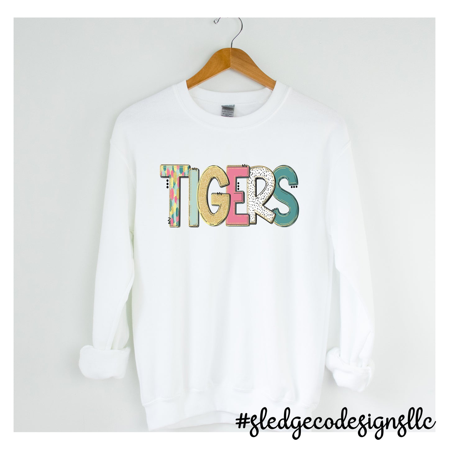HERNANDO TIGERS | SPRING DOODLE | UNISEX SWEATSHIRT