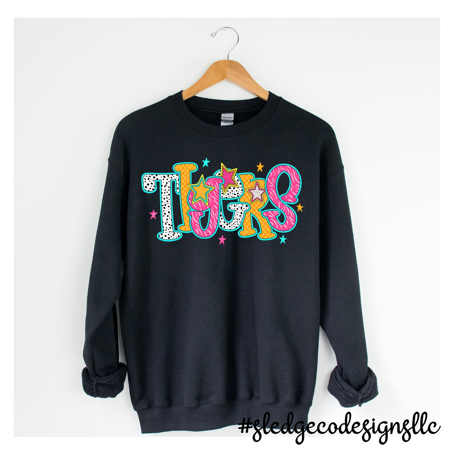 HERNANDO TIGERS | FUNKY | UNISEX SWEATSHIRT