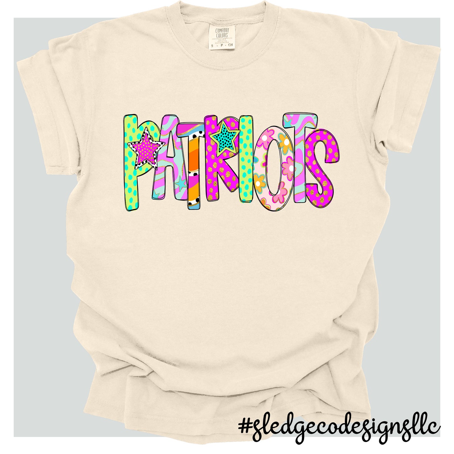 PATRIOTS | ROWDY RETRO | UNISEX Custom Tshirt