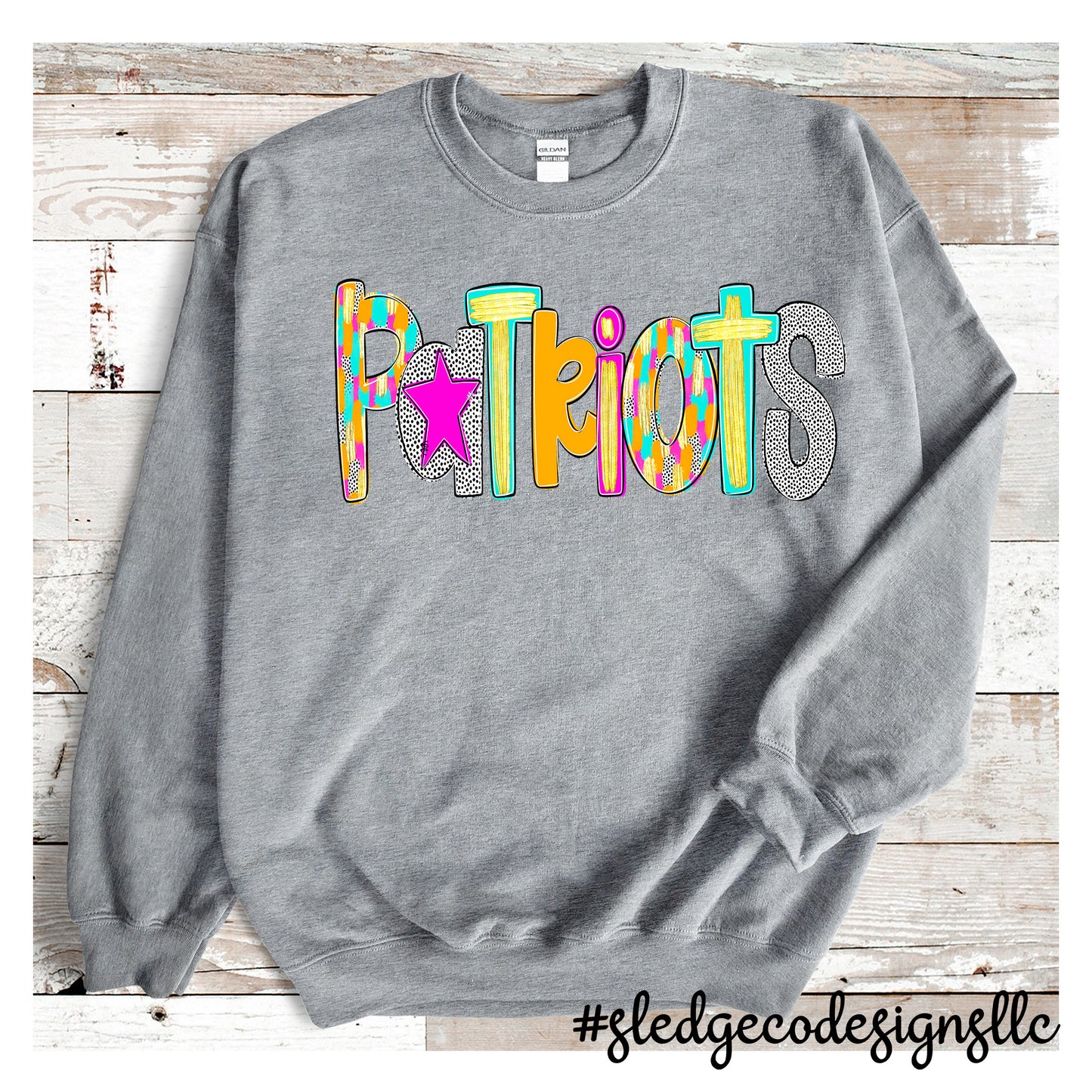 PATRIOTS | RETRO | Custom Unisex SWEATSHIRT