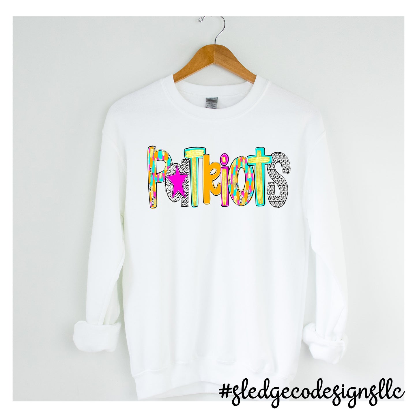 PATRIOTS | RETRO | Custom Unisex SWEATSHIRT