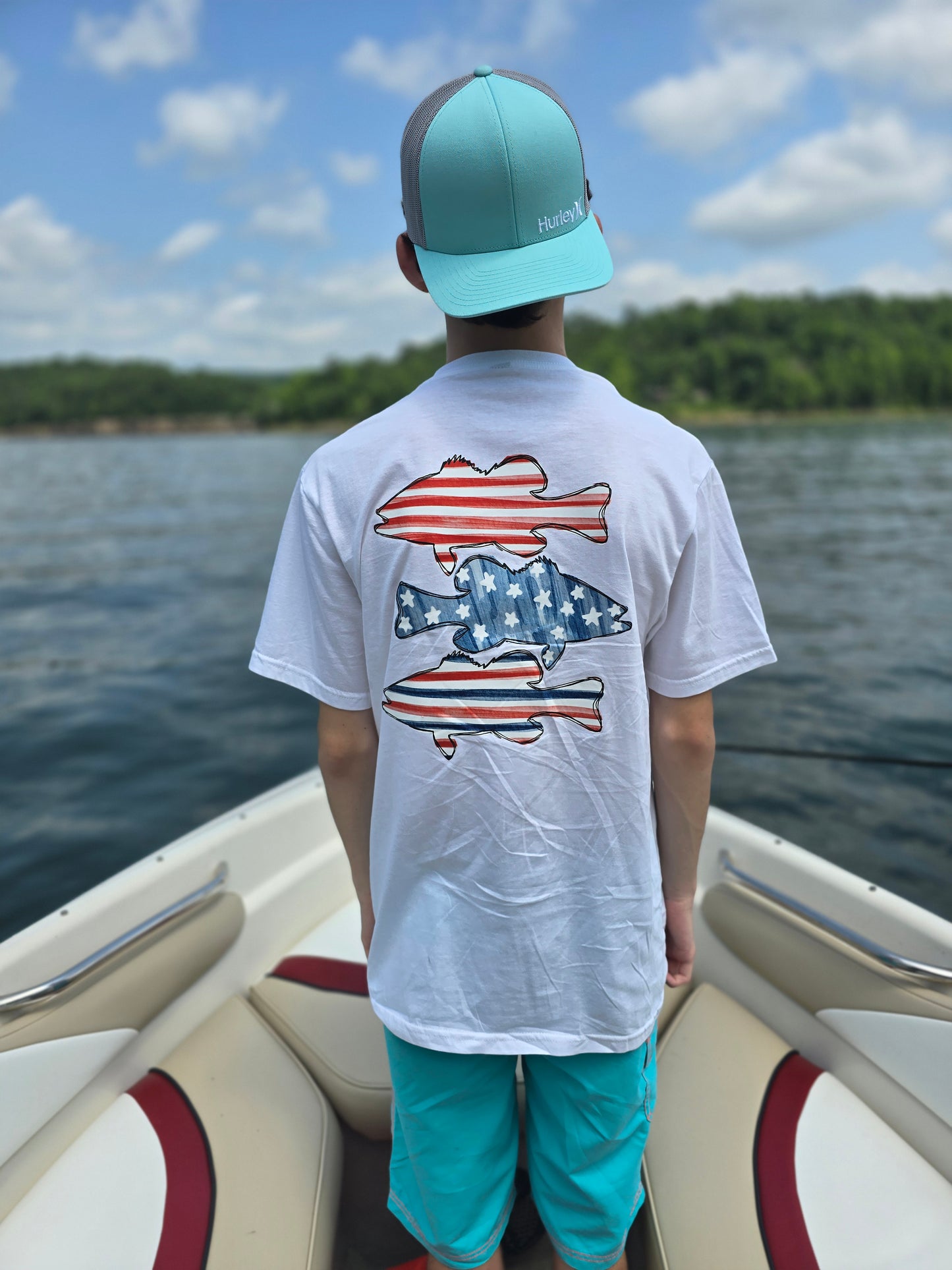 RED WHITE BLUE FISH (FRONT) | FISHING SHIRT | JULY 4TH SOUTHERN | TSHIRT